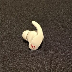 Beats Fit Pro White, LEFT only.